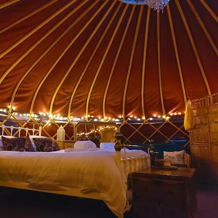 Orchard View Yurt & Hot Tub Somerset เวสตัน-ซูเปอร์-แมร์ ภายนอก รูปภาพ